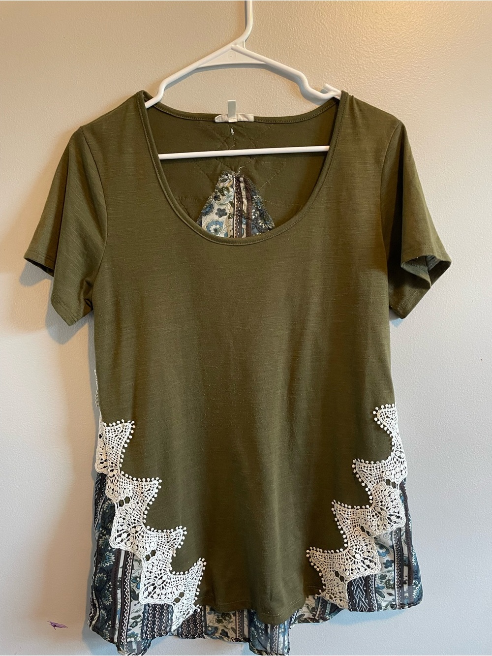 Olive Green Short Sleeve Scoop Neck Top with Crochet Trim